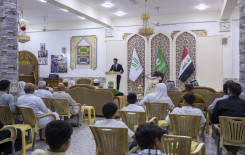 المجمع العلمي يكرم أساتذة مشروع تعليم القراءة الصحيحة لزائري الأربعين في الهندية