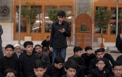 المجمع العلمي ينظم سفرة دينية لطلبة الحفظ في كربلاء إلى مرقد الإمام علي (عليه السلام)