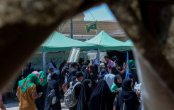 المجمع العلمي يكثف جهوده التعليمية خدمة للزائرين الكرّام