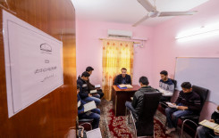 وحدة التحفيظ تباشر بالمسابقة التمهيدية لحفظة الكتاب المجيد تأهيلاً لهم في المسابقات المحلية والوطنية