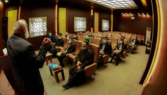 وحدة التلاوة تطلق الدورة التحقيقية بالطريقتين العراقية والمصرية لمنتسبي العتبة العباسية المقدسة