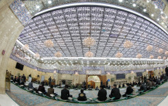 طلبة مشروع الحفظ يُحيون ذكرى استشهاد الإمام الكاظم -عليه السلام- بجلسة قرآنية