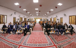 المَجمَعُ العلميّ يواصل إقامة مسابقة الثقلين القرآنية لطلبة مدارس كربلاء