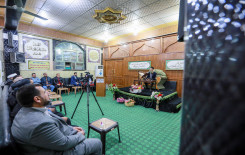 وسط حضور كبير حناجر القراء تصدح من على منابر النور