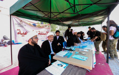 الزوار الأجانب يشيدون بمشروع تعليم القراءة الصحيحة للزائرين