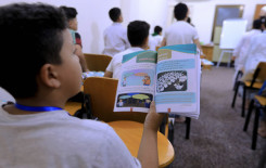 مشاركة فاعلة لطلبة الدورات الصيفية في حي العسكري شمال كربلاء