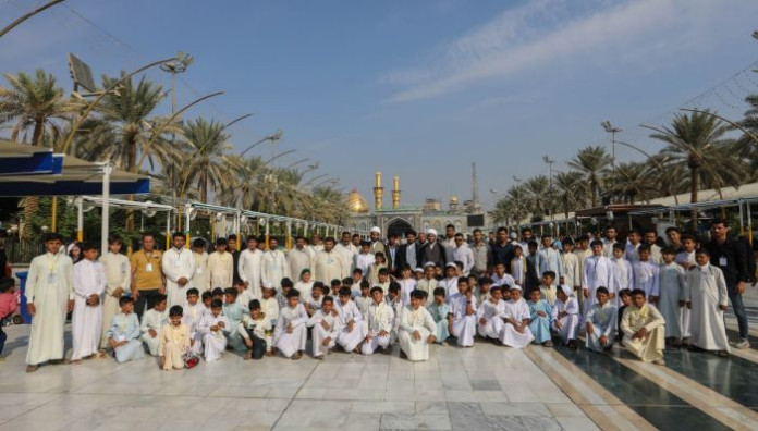 طلبة مشروع الدورات القرآنية الصيفية في المثنى يتشرّفون بزيارة العتبتين المقدستين