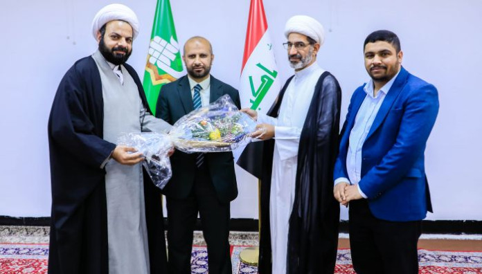 معهد القرآن الكريم يبارك للأستاذ الدكتور  حيدر الشلاه حصوله على لقب الأستاذية