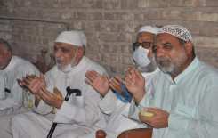 تحت ظلال القرآن الكريم الموالون في بغداد يحتفون بعيد الغدير الأغر