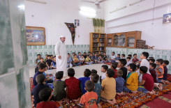 مشروع الدورات القرآنية الصيفية يصل الى المناطق النائية في اقضية ونواحي النجف الأشرف