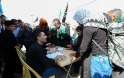 معهد القرآن الكريم يفتتح معرضاً قرآنياً ومراكز للتعليم في النجف الأشرف