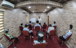 مركز المشاريع القرآنية يقيم دورة خاصة بالصوت والنغم لطلبة فرقة القراء والمنشدين في العتبة العباسية المقدسة