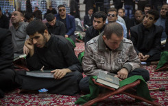 فقدوا بَصرَهم لكن بقيت بصيرَتُهم القرآنيّة متّقدةً لتصدح بها حناجرُهم..