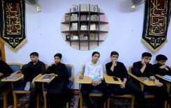 بمناسبة شهادة الإمام الصادق (عليه السلام) المَجمَع العلميّ يقيم مجلس عزاء في كربلاء