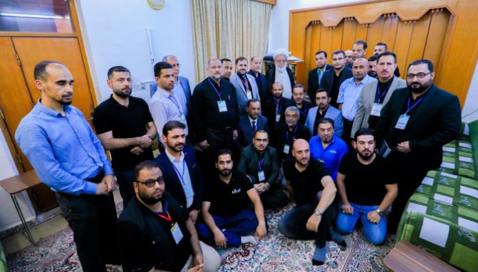 الأساتذة الجامعيون يستمعون لجملة من النصائح التي قدمتها لهم المرجعية الدينية العليا في النجف الأشرف