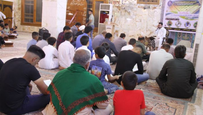 معهد القرآن الكريم فرع الهندية يحتفي بأحد طلبته لحصوله على معدل (99,14) في السادس الإعدادي