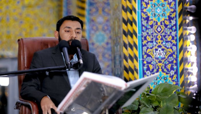 مركز المشاريع القرآنية يقيم ختمة يومية في الصحن العباسي المطهر