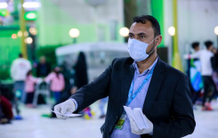 بين منائر الحرمين الشريفين معهد القرآن الكريم يقيم جلسة قرآنية توعوية تحت عنوان (شفاء ورحمة)