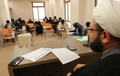 معهد القرآن الكريم في النجف الأشرف يختتم احدى دوراته ضمن المشروع القرآني لطلبة العلوم الدينية