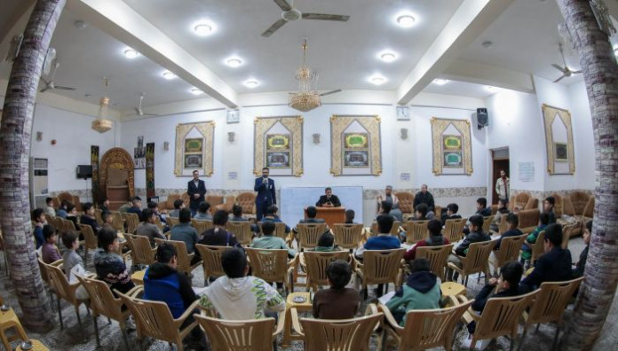 معهد القرآن الكريم يستثمر العطلة الربيعية بدروس مكثفة في حفظ كتاب الله العزيز