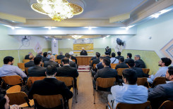 معهد القرآن الكريم يعقد جلسة تثقيفية للوقاية من فايروس كورونا