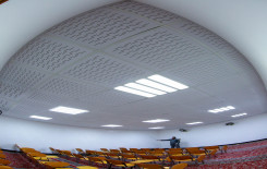 معهد القرآن الكريم ينهي استعداداته لإطلاق المخيم القرآني الأول لطلبة مشروع الحفظ