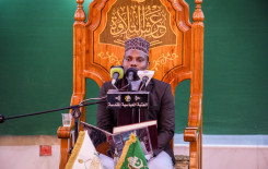 المؤمنون يحتشدون حول عرش التلاوة في أولى ليالي شهر رجب الأصب