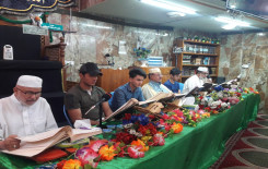 أكثر من 50 ختمة قرآنية مرتلة يحتشد المؤمنون حولها في العاصمة بغداد