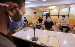 بعد التعليم الالكتروني وحدة التحفيظ تقيم برنامج متكامل للحفاظ المتميزين بمقر معهد القرآن الكريم