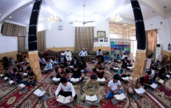 مدير معهد القرآن الكريم يحضر عددًا من الختمات القرآنية في قضاء الهندية