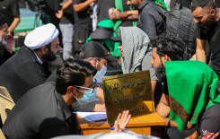 فرع الهندية يقدم خدماته القرآنية لألاف الزائرين القاصدين كربلاء