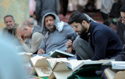 الصحن العباسي المطهر يشهد مشاركة المؤمنين في الجلسة التعليمية الخاصّة بالزائرين