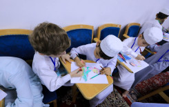 المَجمَع العلميّ يشرك طلبة الدورات الصيفية في فقرة تعلم الرسم