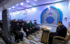 المحطات التعليمية في طريق النجف – كربلاء تشهد إقامة محاضرة توعوية للزائرين