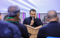 المحطات التعليمية في طريق النجف – كربلاء تشهد إقامة محاضرة توعوية للزائرين