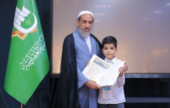 المجمّع العلمي يُكرّم الطلبة الأوائل في المسابقة القرآنية لتربية كربلاء