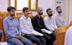 المَجمَع العلمي يعقد جلسة حوارية مع أساتذة التحفيظ في كربلاء والمحافظات