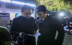 معلمو مشروع تعليم القراءة الصحيحة يواصلون تقديم الخدمات القرآنية للزائرين