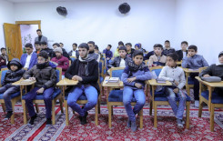 مدير معهد القرآن الكريم يكرّم الطلبة الفائزين بمسابقة وارث الأنبياء للمبدعين