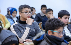 مدير معهد القرآن الكريم يكرّم الطلبة الفائزين بمسابقة وارث الأنبياء للمبدعين