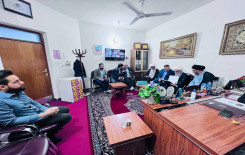 وكيل المرجعية الدينية العليا يشيد بنشاطات المجمع العلمي في بغداد