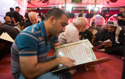 معهد القرآن الكريم يهدي أكثر من عشر ختمات قرآنية للإمام الحسين وأخيه أبي الفضل العباس عليهما السلام