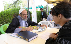 مشروع تعليم القراءة الصحيحة يشهد إقبالًا كبيرًا من الوافدين لإحياء الزيارة الشعبانية