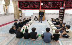 معهد القرآن الكريم يقيم دورة قرآنية بعنوان حامل اللواء بمشاركة 25 طالبًا