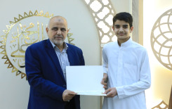 ختام فعاليات الختمة المرتلة حفظًا في مقام الإمام المنتظر (عج)