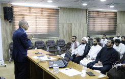 معهد القرآن الكريم فرع النجف يقيم دورة تخصصية لإعداد أساتذة في مجالي علوم القرآن، وقواعد تجويده