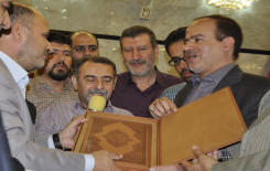 (244) خطّاطاً وخطّاطةً يخطّون مصحفاً ويهدونه للعتبة العباسيّة المقدّسة..