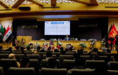 السيد الأمين العام للعتبة العباسية المقدسة ونائبه يتفقدان عددًا من برامج المعهد القرآنية