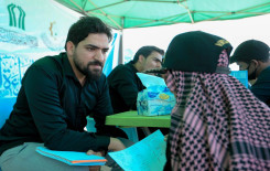 إقبال كبير يشهده مشروع تعليم القراءة الصحيحة للزائرين