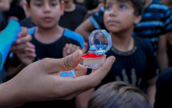 إقبال كبير يشهده مشروع تعليم القراءة الصحيحة للزائرين